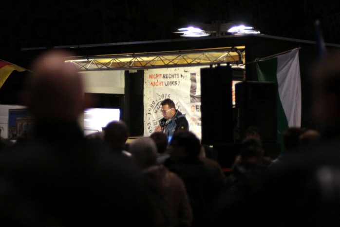 Markus Johnke Legida-Vorstand bei seiner Rede sieht Deutschland untergehen. Foto: L-IZ.de