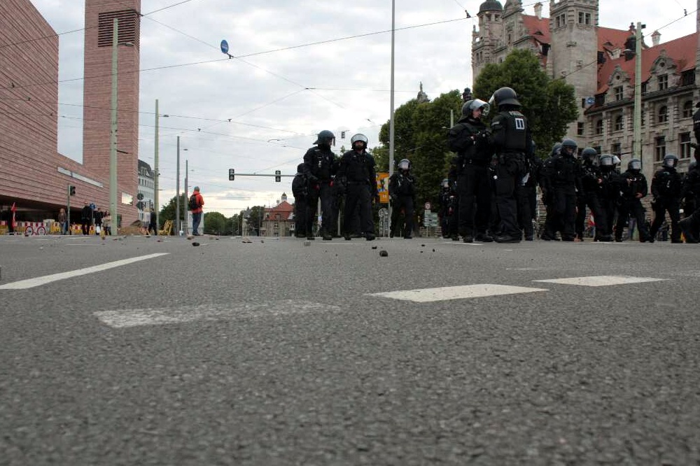 Steine vor der Propsteikirche. Foto: L-IZ.de