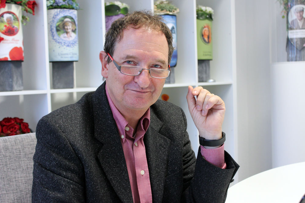 URGA-Urnengewand-Erfinder Matthias Hennig. Foto: Volly Tanner