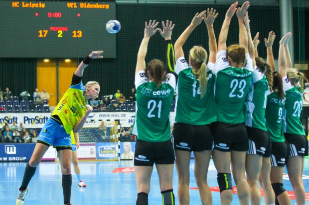 Direkt verwandelter Freiwurf von Luisa Schulze. Foto: Jan Kaefer