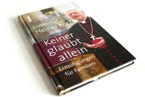 Heiner Koch: Keiner glaubt allein. Foto: Ralf Julke