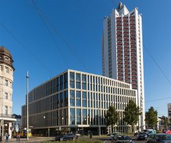 Der neue LWB-Sitz am Wintergartenhochhaus. Foto: LWB, Peter Usbeck