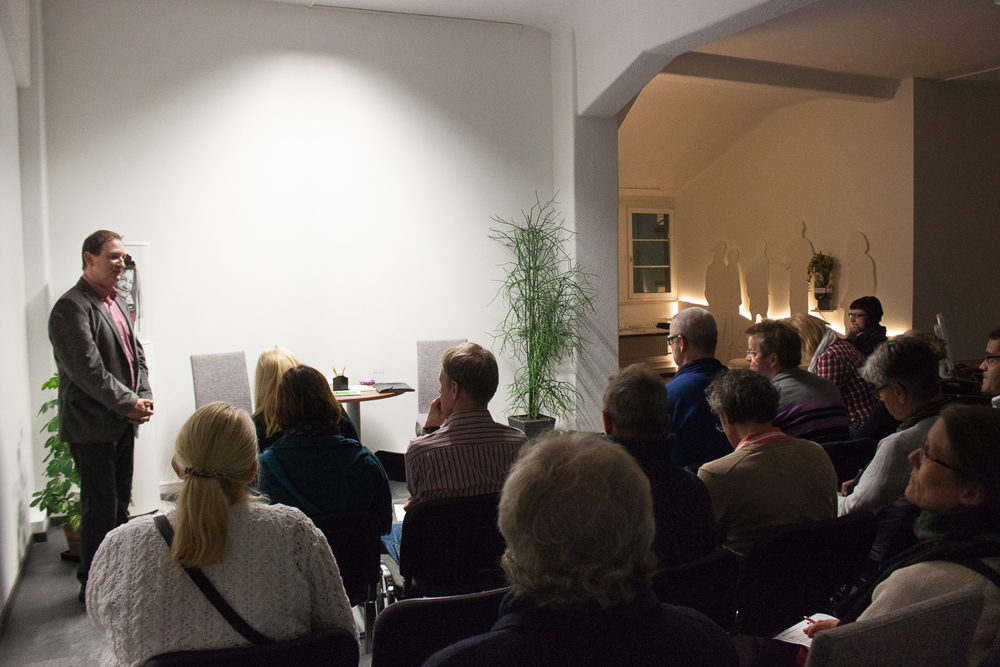 1. Themenabend "gesprächsbereit: Trauer - Kultur -Dialog". Foto: URGA Urnengewand