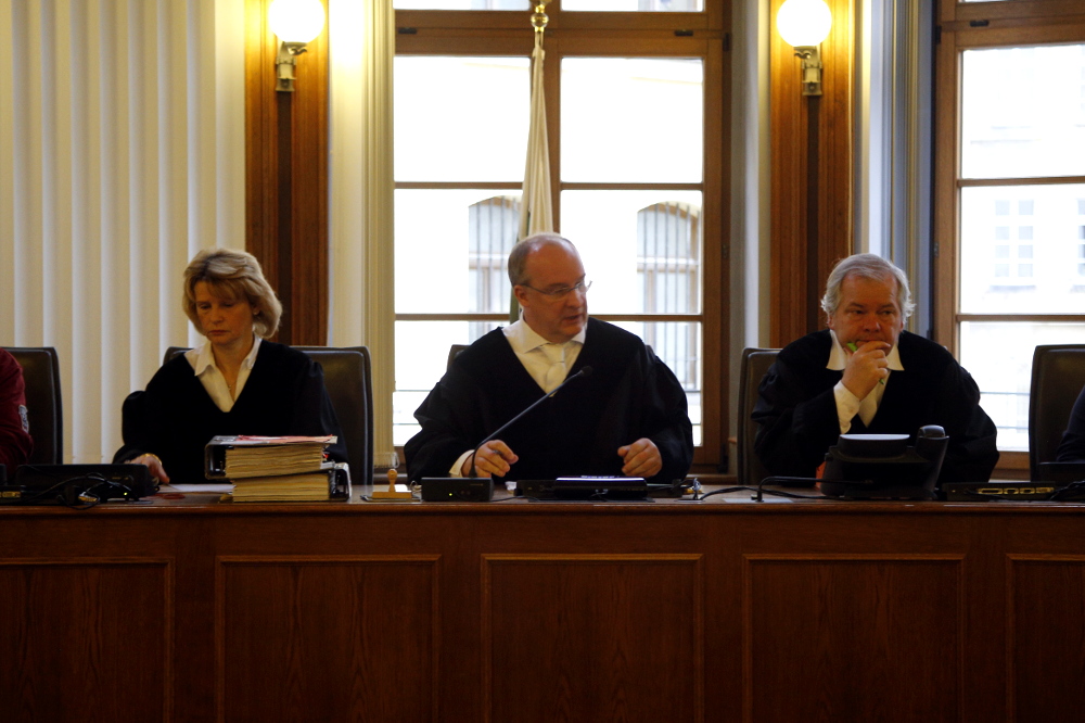 2. Strafkammer am Landgericht unter Vorsitz von Michael Dahms (M.). Foto: Alexander Böhm