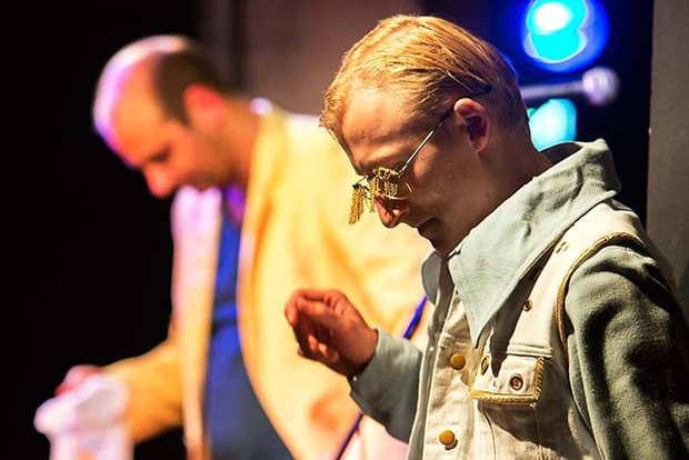 Le Clûb, Wenzel Banneyer (hinten) und Brian Völkner. Foto: Rolf Arnold