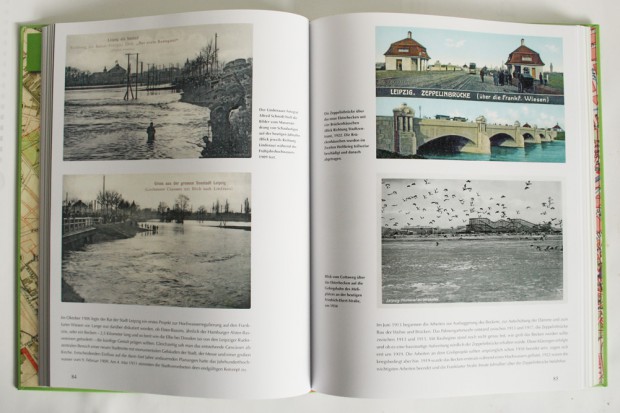 Blick ins aufgeschlagene Buch: Auch Hochwasser waren beliebte Ansichtskartenmotive. Foto: Ralf Julke