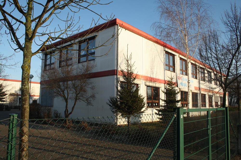 31. Grundschule: der Containerbau an der Franzosenallee. Foto: Ralf Julke