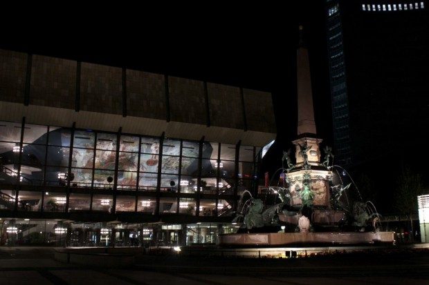Auf Kurt Masurs Betreiben bekam das traditionsreiche Orchester am Augustusplatz 1981 ein neues Haus. Foto: Ralf Julke