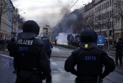 Die Polizei musste am 12. Dezember (mal wieder) Feuerwehr „spielen“. Foto: L-IZ.de