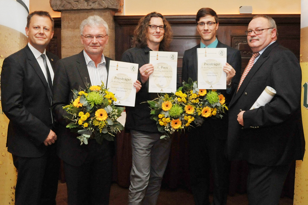 Auszeichnung zum 12. "Ur-Krostitzer Jahresring": Torsten Bonew, Peter Schwarz, Michael Liebmann, Tobias Müller und Wolfgang Welter. Foto: Westend-PR/Dieter Grundmann