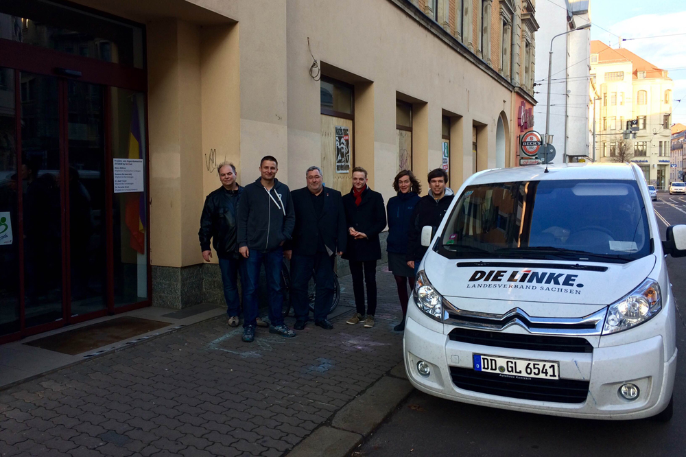 Herzlichen Dank an alle Spender und UnterstützerInnen. Besonders an die SLT-Fraktion Die Linke (auf dem Bild Jule Nagel und Marco Böhme) und der BT-Fraktion (Axel Troost auf dem Bild). Foto: privat