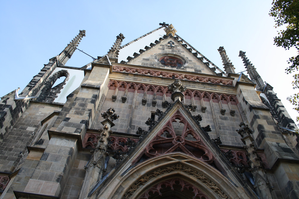 Westgiebel der Leipziger Thomaskirche. Foto: Ralf Julke