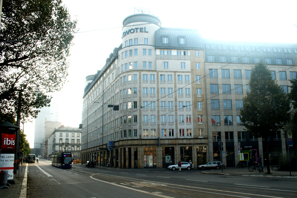 Das Novotel an der Goethestraße. Foto: Ralf Julke