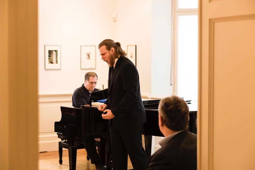 Der Preisträger Alexandros Stavrakakis. Foto: Robert Raithel für Klinger Forum