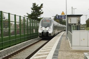 Eine gute S-Bahn-Anbindung ist ein echter Wettbewerbsvorteil. Foto: Ralf Julke