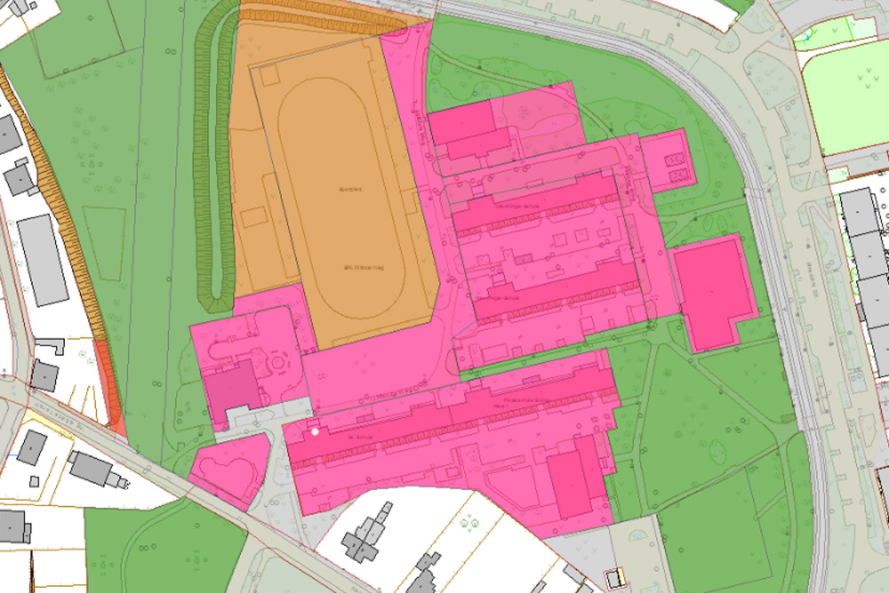 Das Gelände der drei Schulen an der Plovdiver Straße (rechts) und der Neuen Leipziger Straße (unten). Karte: Stadt Leipzig