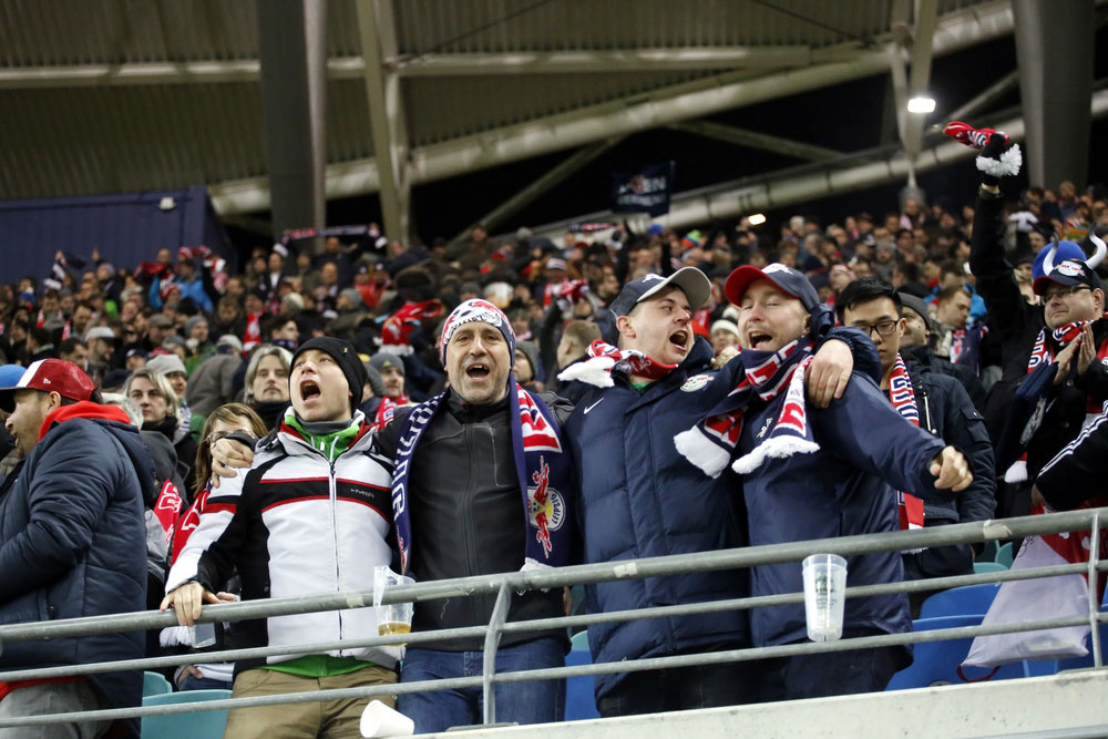 Wieder können sich die Leipziger über einen Sieg der Rasenballer freuen. Foto: Alexander Böhm