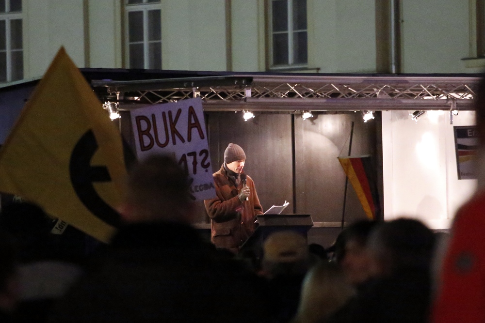 20:56 Uhr: "Friedrich Fröbel" gibt den Germanen. Foto: L-IZ.de