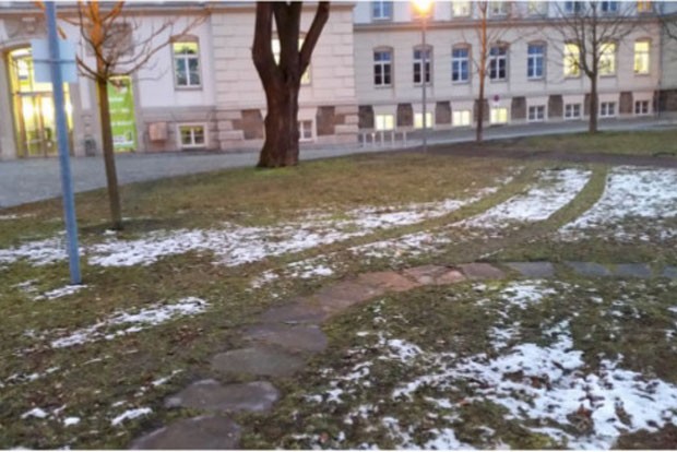 Ein Bild von der Rasenfahrt des MDR-Mitarbeiters. Foto: Uwe Walther