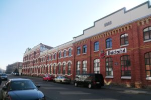 Auch das gehört zur Denkmalskultur: Saniertes Fabrikgebäude Gewerbepark Plagwitz. Foto: Marko Hofmann