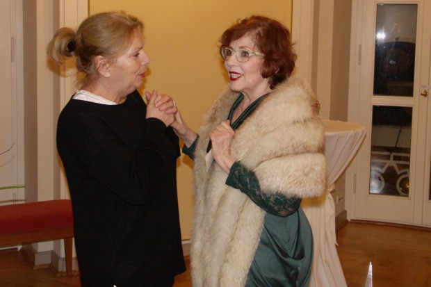 Langjährige Kolleginnen: Barbara Trommer und Ellen Hellwig. Foto: Karsten Pietsch