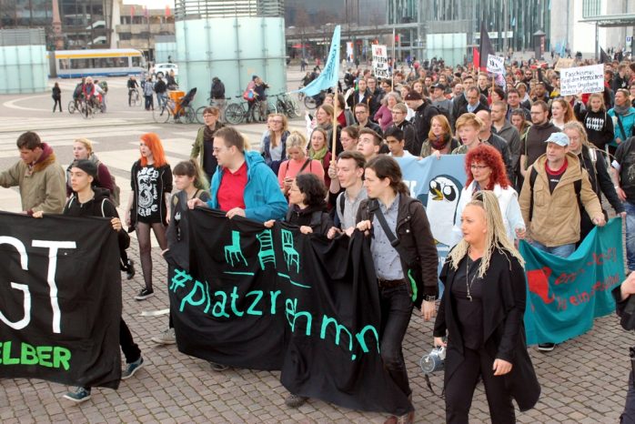 Gegenprotest von "Leipzig nimmt Platz". Foto 2 Andreas Bernatschek