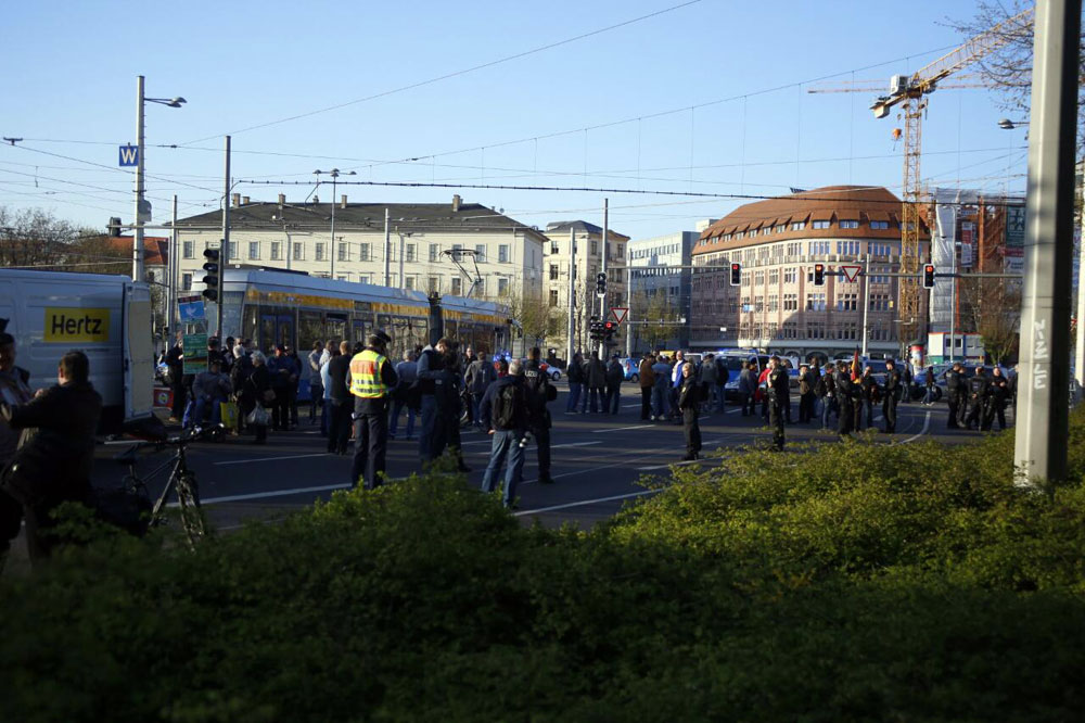 19:00 Uhr. Legida steht heute im Abseits. Foto: L-IZ.de