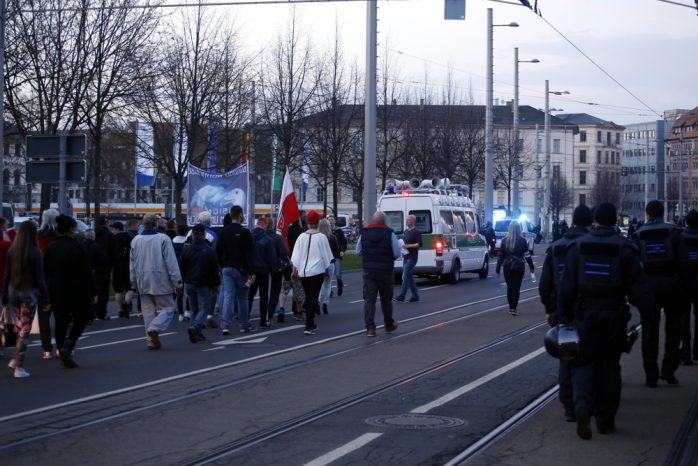 Polizeieinsatz bei der OfD und Thügida. Foto: L-IZ