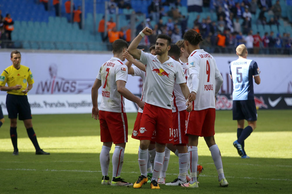 Und Massimo Bruno macht das Drei zu Null. Foto: Alexander Böhm