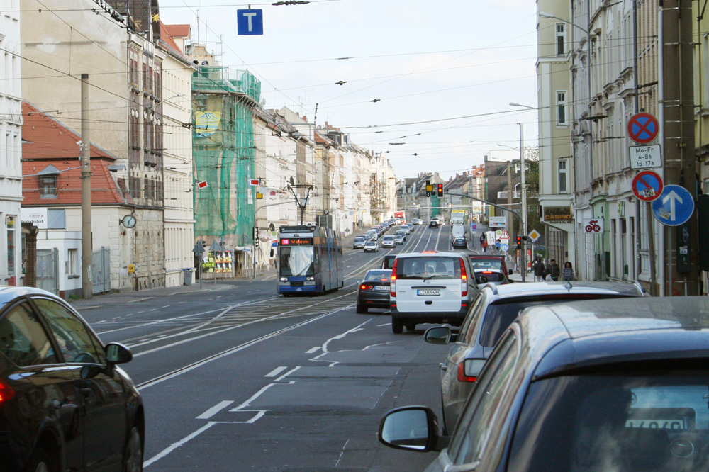 Die Georg-Schumann-Straße in Möckern. Foto: Ralf Julke