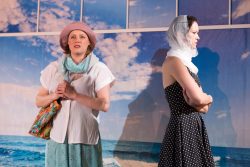 Zeit vergeht wie auf dem Schiff. Foto: Theater Fact