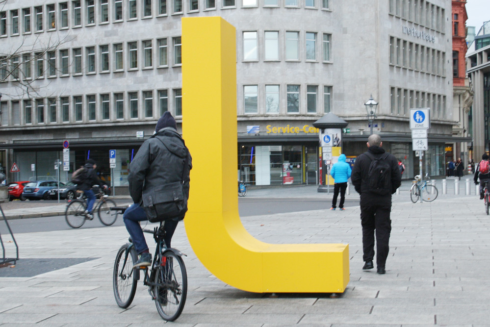 Das frisch geschaffene L im Januar an der Petersstraße. Foto: Ralf Julke