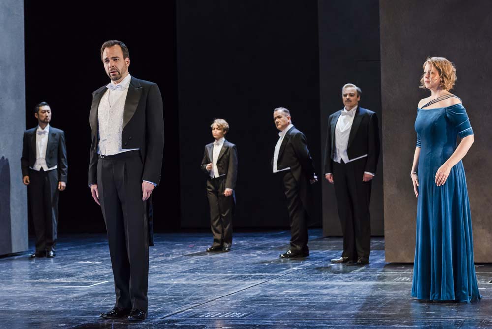 Tuomas Pursio (vorne) und Betsy Horne (rechts) sind die Stars des Abends. Foto: Kirsten Nijhof