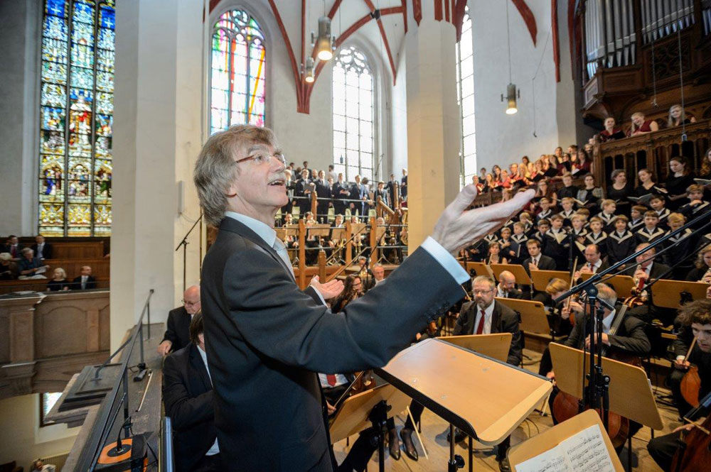 Eröffnung Bachfest Leipzig 2016: Thomaskantor Gotthold Schwarz dirigiert in der Thomaskirche. Foto:: Bachfest Leipzig/Jens Schlüter