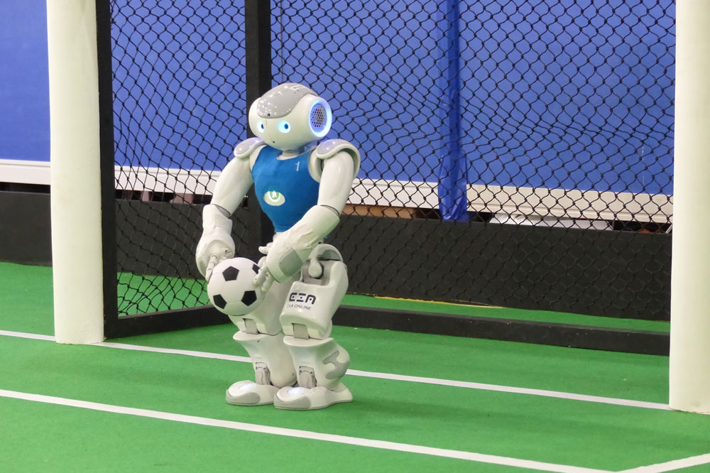 Das Nao-Team HTWK ist Titelaspirant beim 20. RoboCup in Leipzig. Foto: HTWK Leipzig