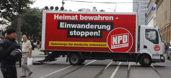 Eine der üblichen „Heimat“-Parolen der NPD. Hier 2011 in Leipzig. Foto: L.IZ