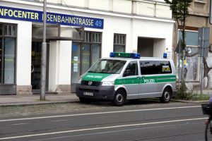 Die "gefährlichste Straße Deutschlands"? Wirklich? Polizei in der Eisenbahnstraße. Foto: L-IZ.de
