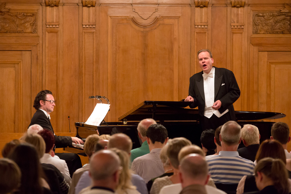 Nachtmusik mit Hindernissen - Andreas Weller (Tenor), Götz Payer (Klavier). Foto: Bachfest Leipzig/Gert Mothes