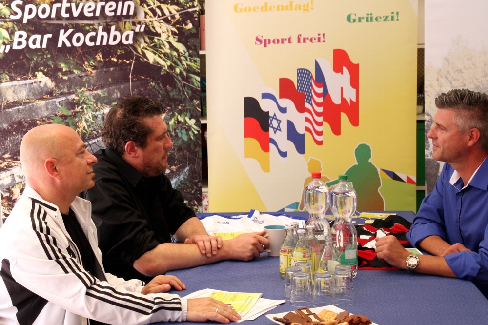 Die Gesprächsrunde: Dr. Thomas Feist (MdB), Christoph Schumacher und Norman Landgraf. Foto: Tüpfelhausen e.V.