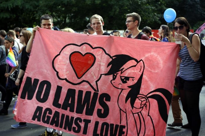 Keine Gesetze gegen die Liebe. Foto: Alexander Böhm