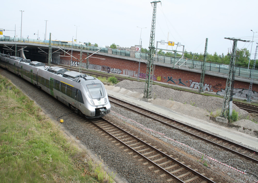 S-Bahn mit Ziel Hauptbahnhof Leipzig. Foto: Ralf Julke