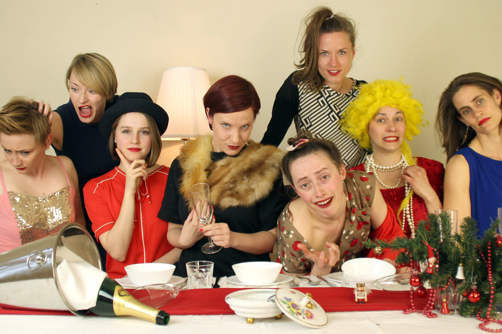 Acht Frauen und ein Mord. Foto: PR