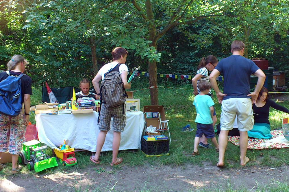 Kinderflohmarkt im Stadtgarten Connewitz. Foto: Ökolöwe