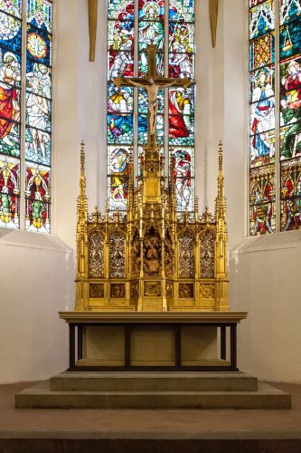 Der neugotische Jesus-Altar der Thomaskirche wurde wieder in Dienst genommen. Foto: Matthias Knoch