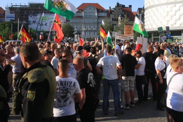 Yakuza-Shirt bei LEGIDA. Foto: Alexander Böhm