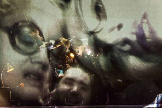 Projizierte Erinnerungen. Foto: Rolf Arnold