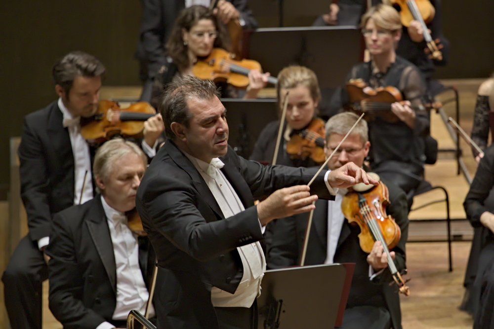 Dirigent Daniele Gatti. Foto: Alexander Böhm