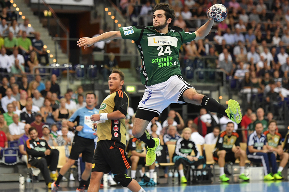 So frei wie hier Peter Strosack kamen die DHfK-Spieler selten zum Wurf Foto: Rainer Justen