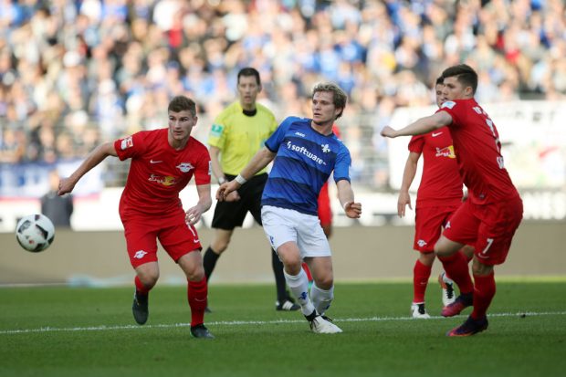 Die Darmstädter konnten den Gästen trotz Rückstand nichts entgegensetzen. Foto: GEPA-Pictures