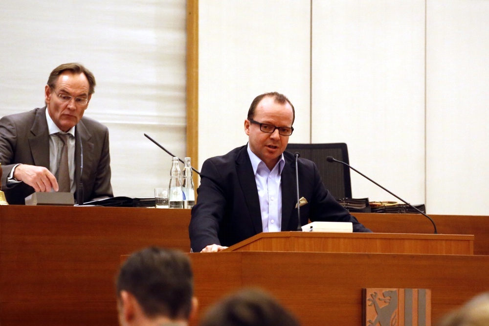 René Hobusch (im Stadtrat) im Interview: "Bildung ist ein großes Thema. Das sehen wir in Leipzig an den hohen Abbrecherzahlen." Foto: Alexander Böhm